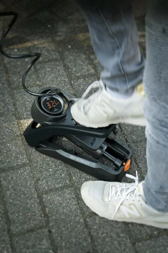 SKS-Germany Airstep Digi lábpumpa [fekete]