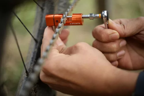 Granite Stash chain tool, kormányban tárolható láncbontó [narancssárga]