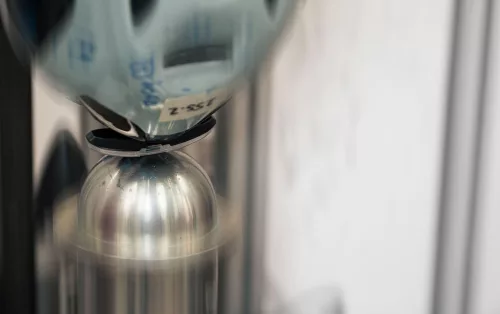 MET sisakra szerelhető Magnetic USB LED akkumulátoros hátsó lámpa